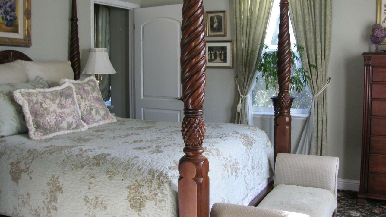 Yosemite Rose Bed And Breakfast Groveland Exteriör bild